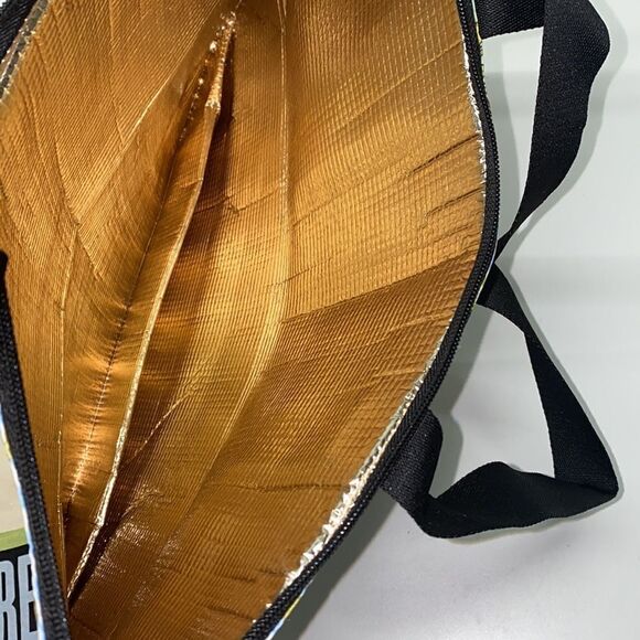 🔥2 in 1 Victoria secret bag tote /cooler New - Picture 9 of 9